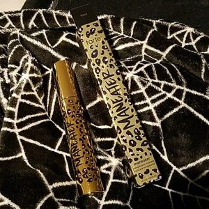 Maneater Mascara🐆
